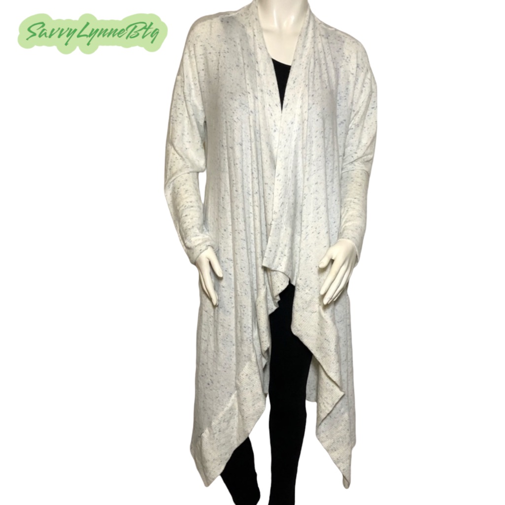 Coa From Anthropologie Medium Neutral Loungewear